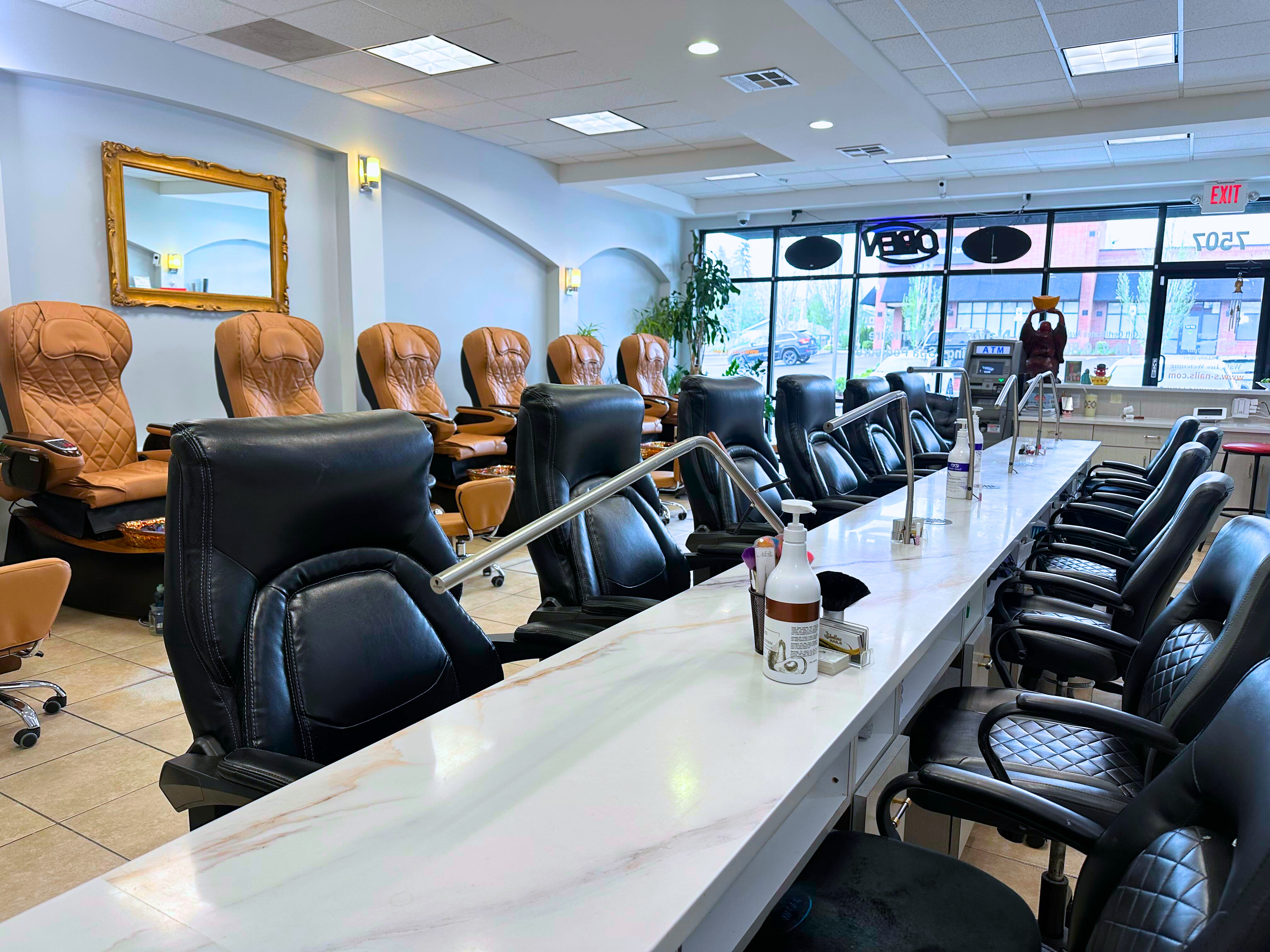 Luxury Nail Showcase